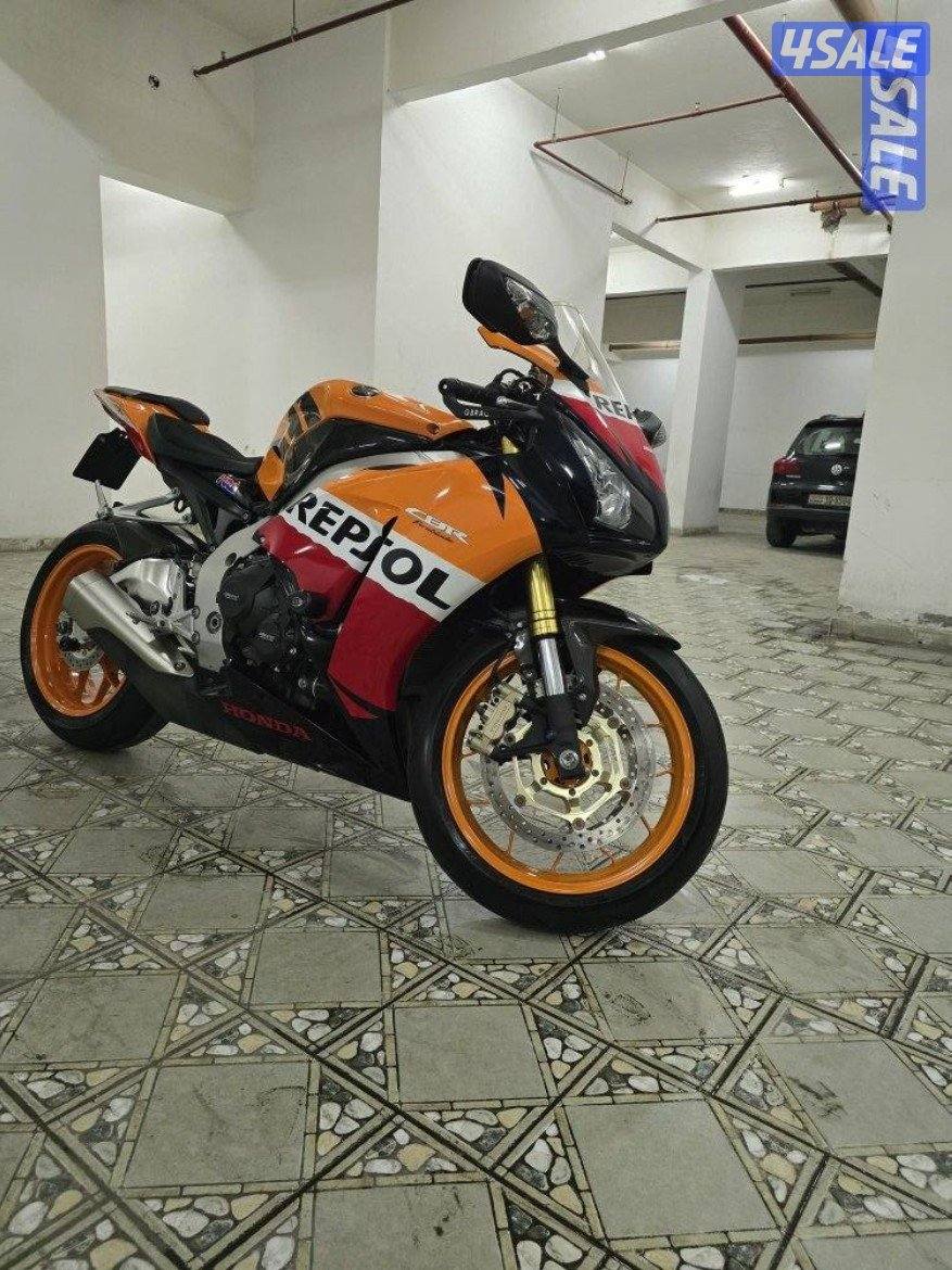 Honda CBR1000 Repsol1