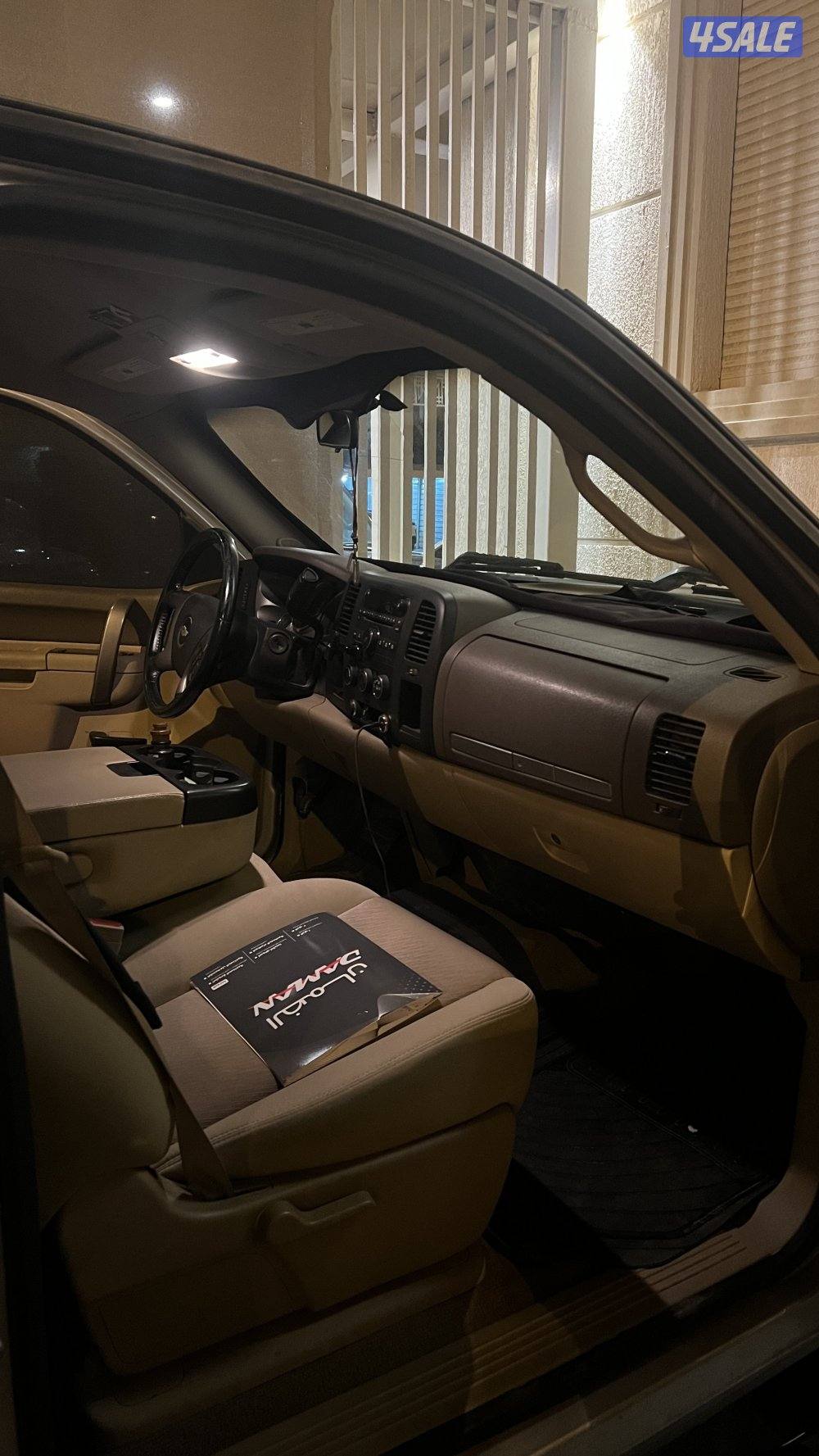 للبيع وانيت سلفرادو5