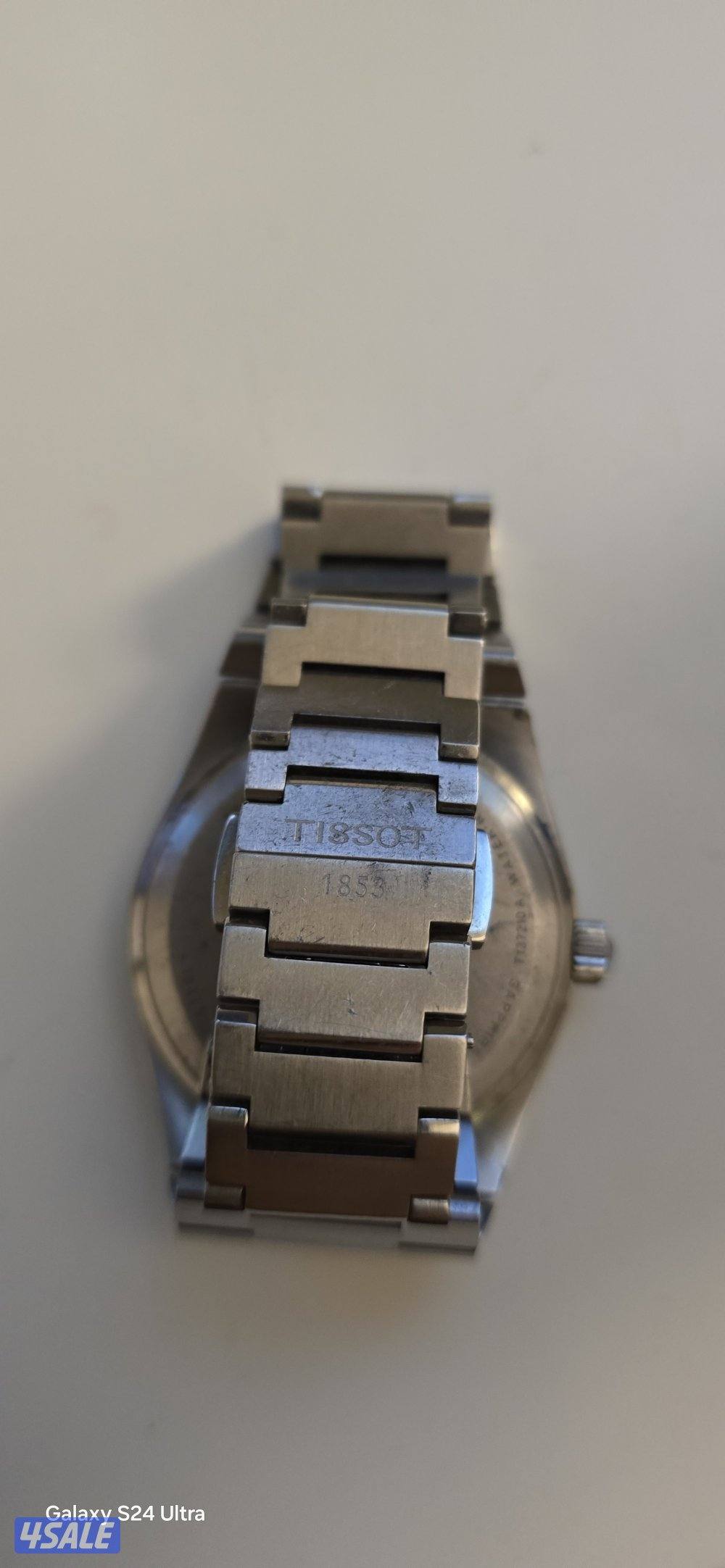 ساعه tissot نظيفه بحاله ممتازه1