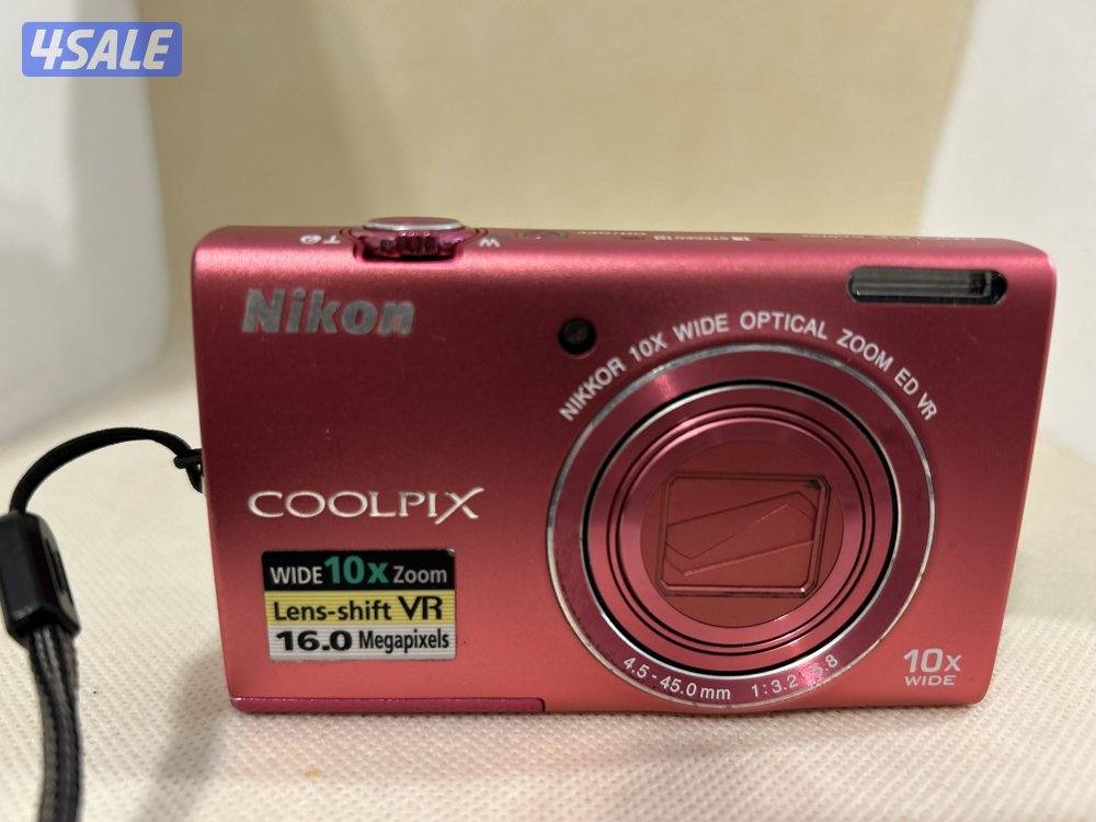 مجموعه كاميرات نيكون كل وحده لها سعرها اسعار من 75 الى 1201