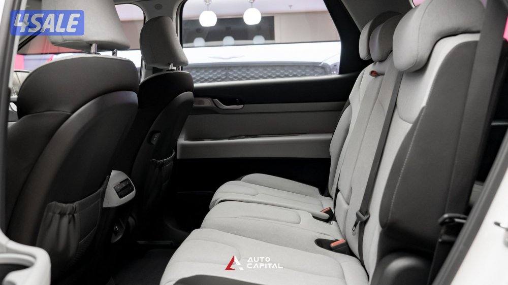 HYundai Palisade AWD 3.8L V6 - Luxury Choice8