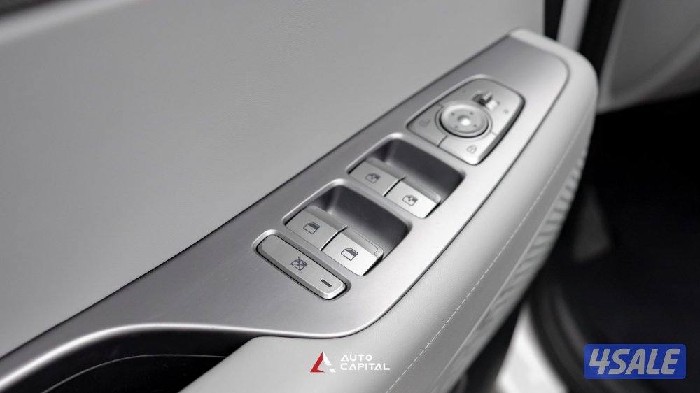 HYundai Palisade AWD 3.8L V6 - Luxury Choice11