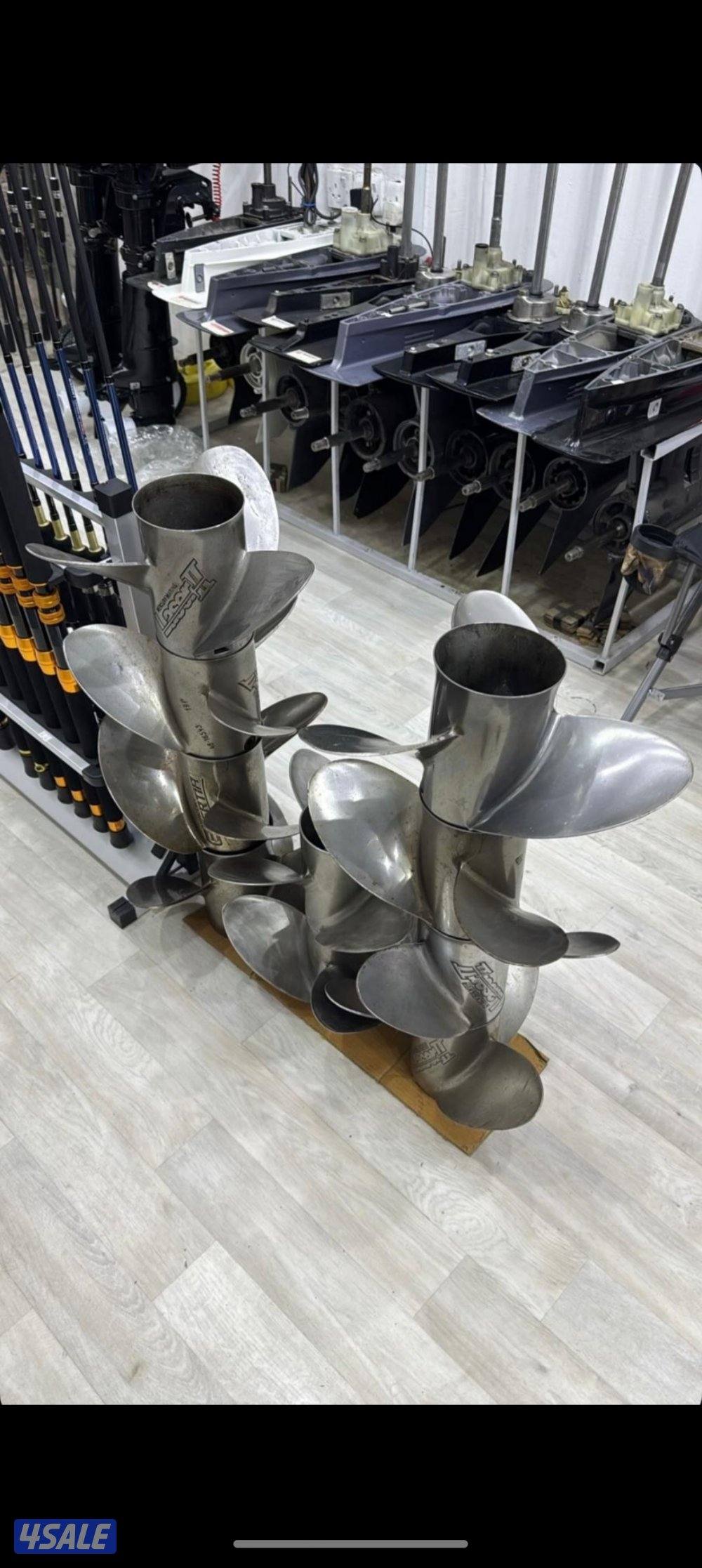 ميكانيكي و كهربائي طراد جهاز ais4