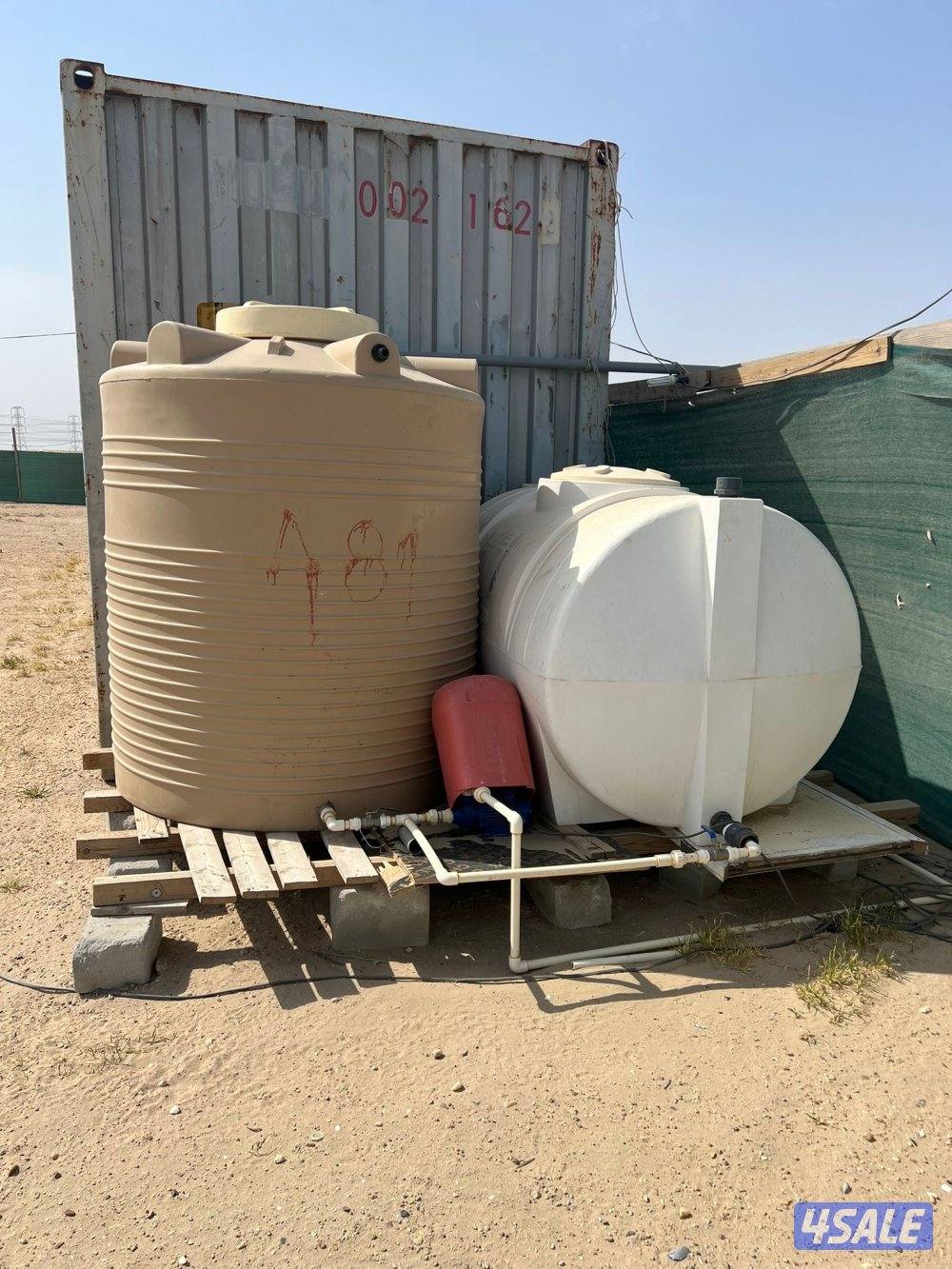 للبيع عدد 2 تانكي وحمام0