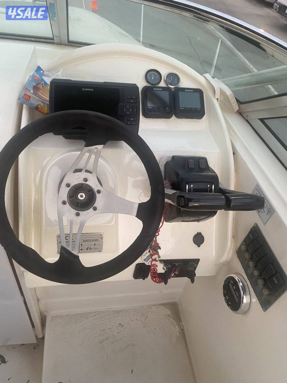 للبيع طراد اماراتي ٣١ قدم موديل ٢٠١٩8