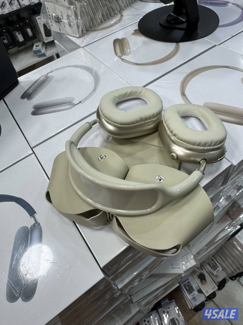 سماعات كوبي ايربودز ماكس + توصيل مجاني وكفاله سنه6