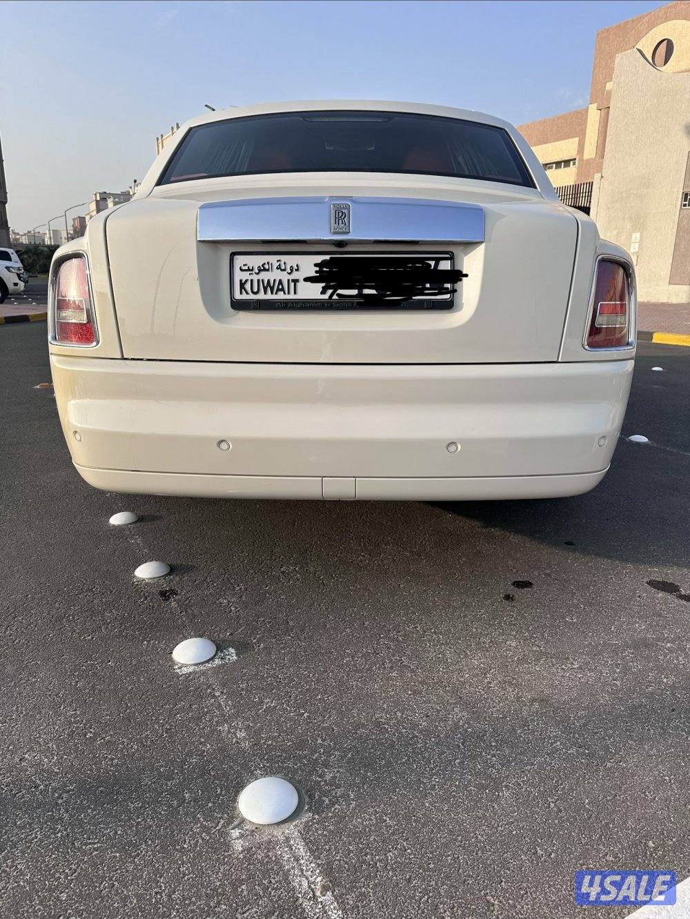 رولزرويس فاتنوم 2004 عداد 29 الف3