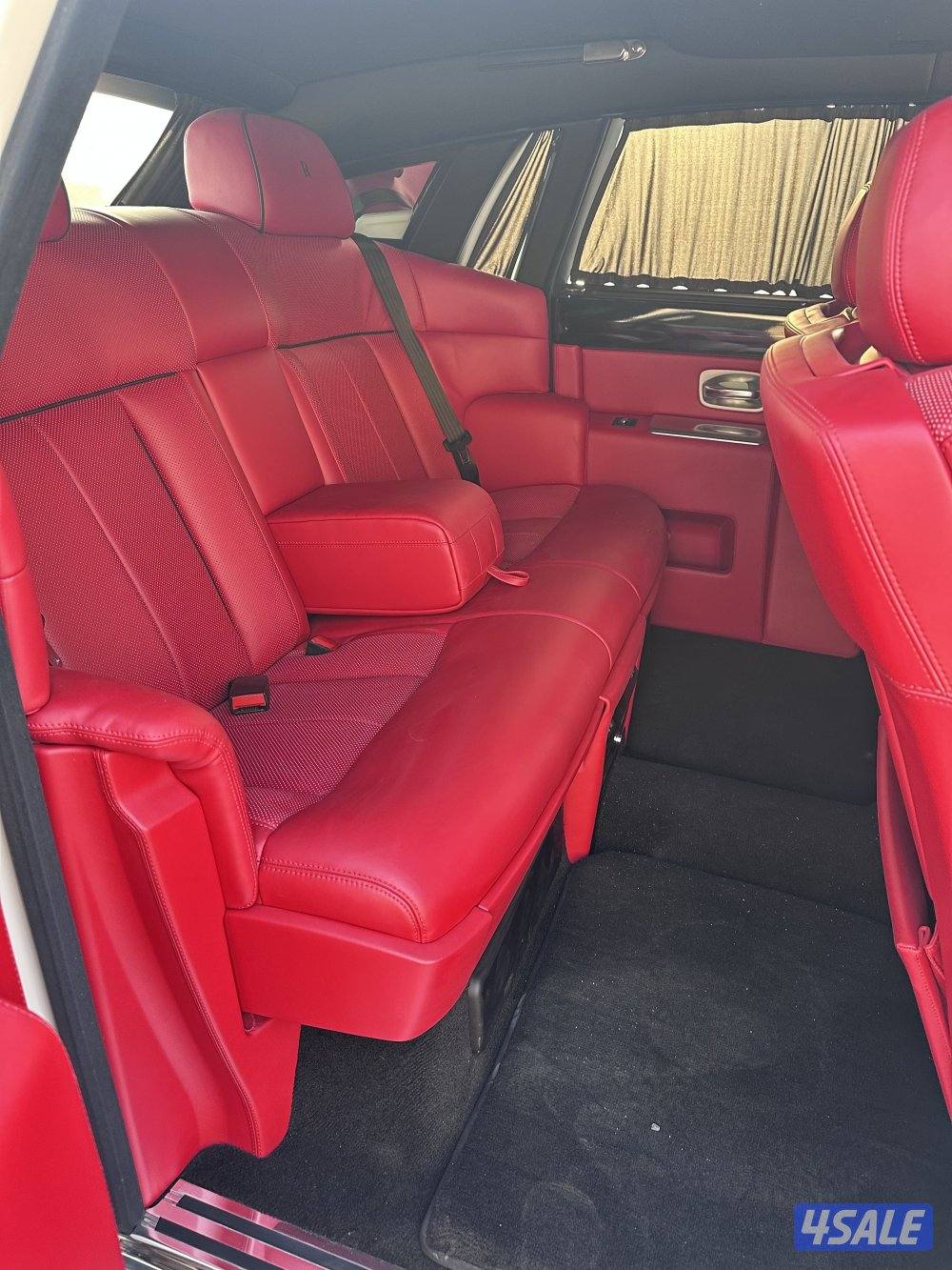 رولزرويس فاتنوم 2004 عداد 29 الف9