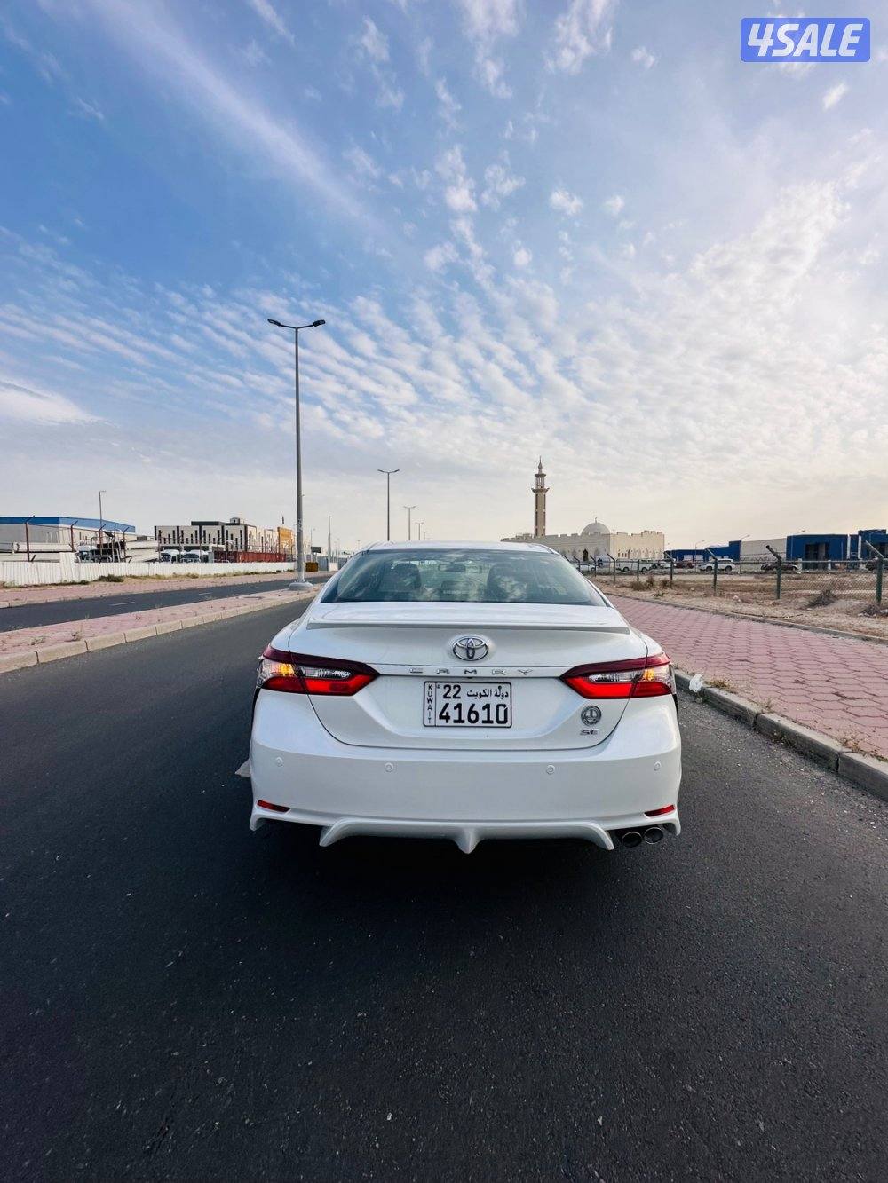 🚘 كامري 2024 SE  عداد 13 الف4