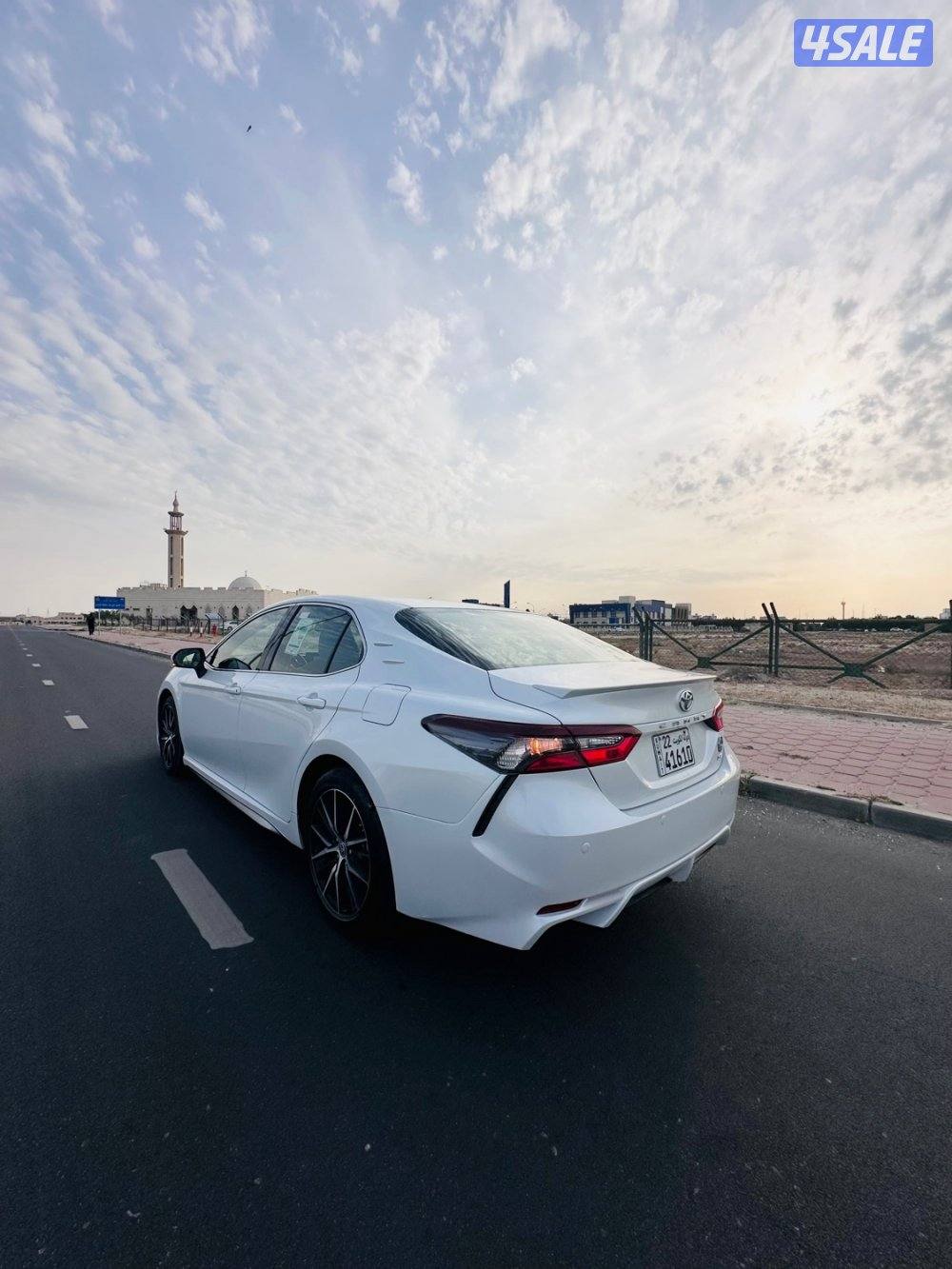 🚘 كامري 2024 SE  عداد 13 الف8