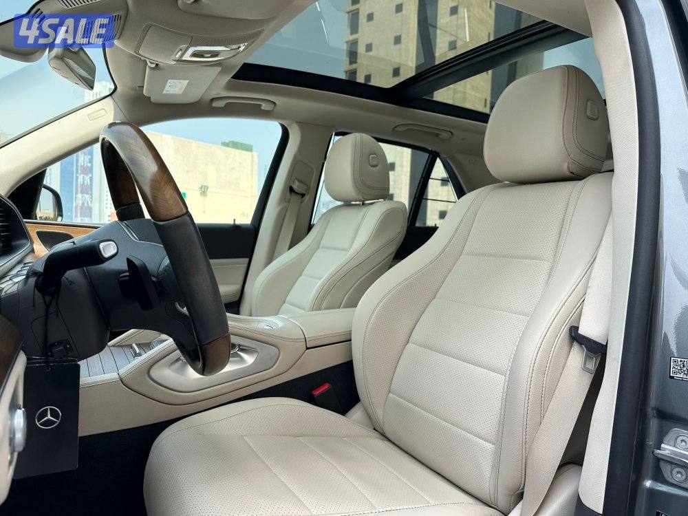 مرسيدسGLE450 كتAMG موديل2020 عداد68الف وارد الملا7