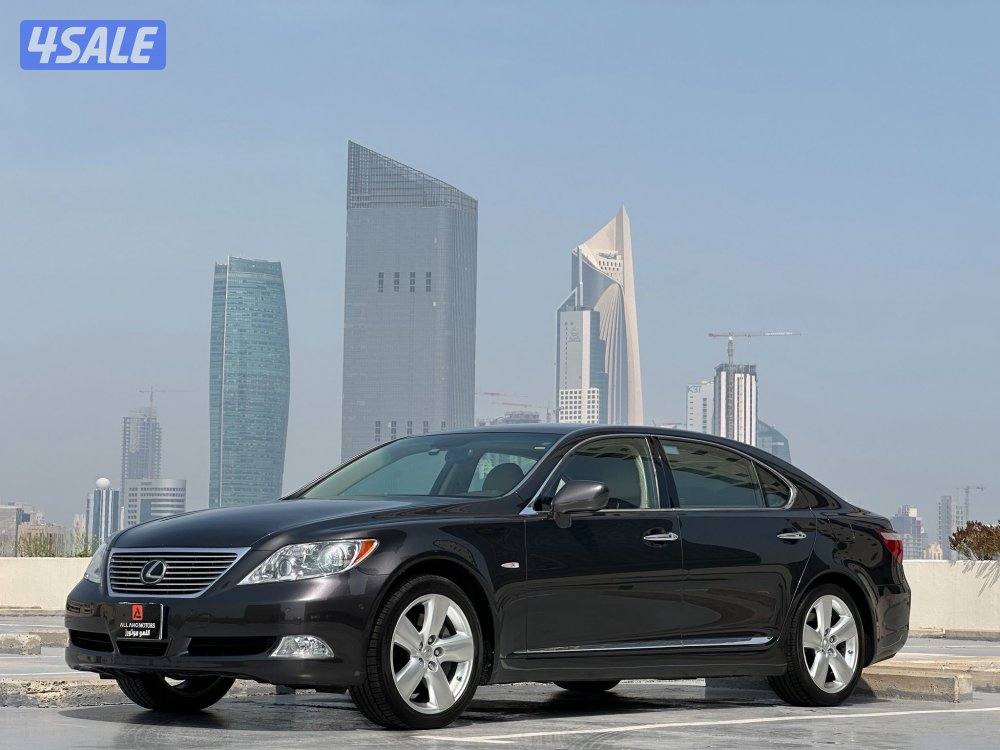 لكزسLS460L موديل2008 عداد38الف وارد الساير سيرفس منتظم بحاله نادره0