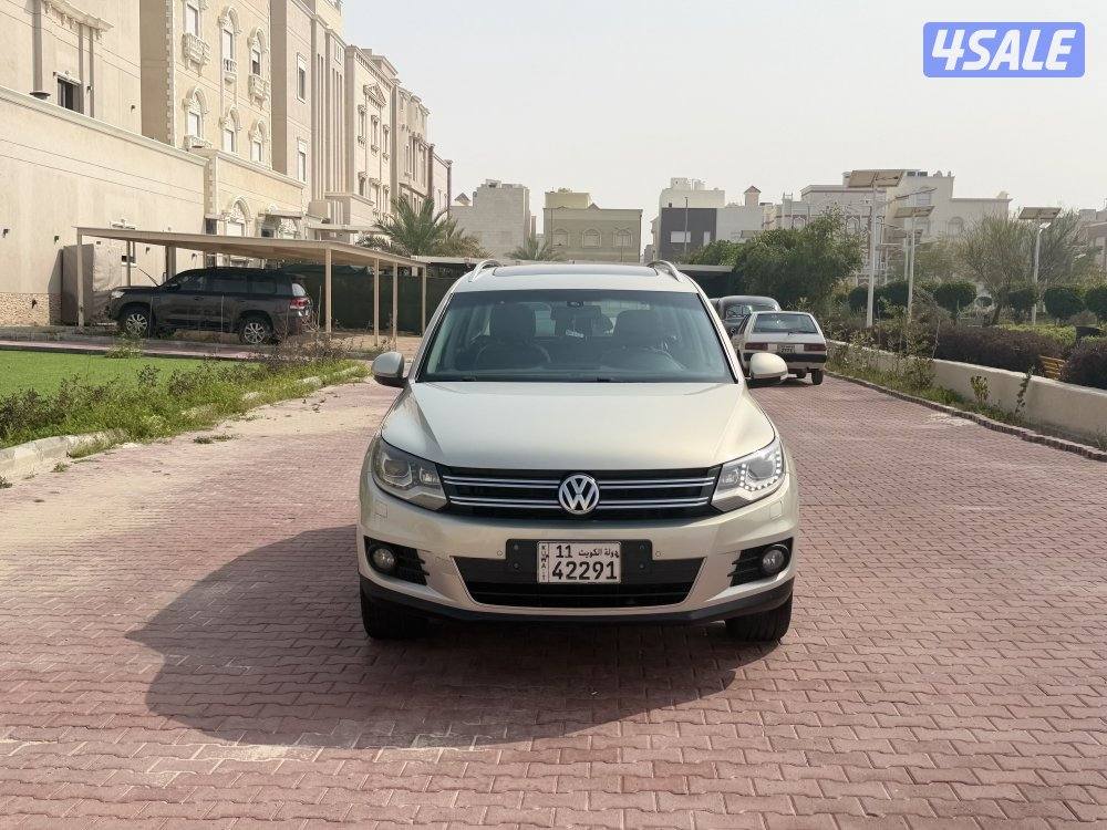 تيجوان 2015 عداد 164 بحاله المصنع1