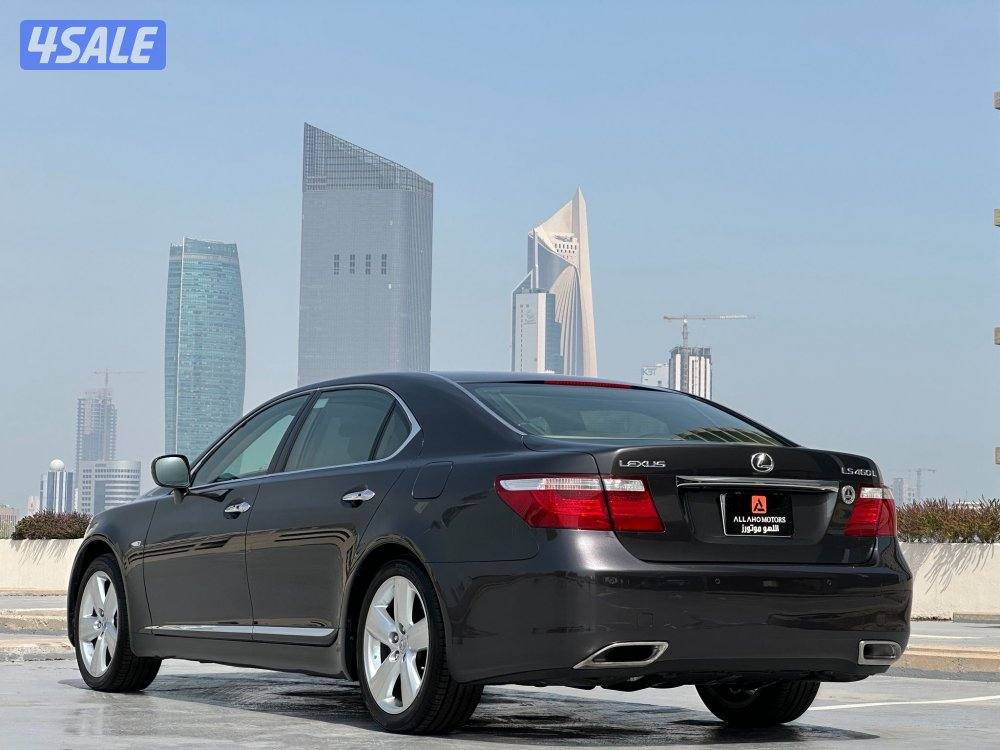 لكزسLS460L موديل2008 عداد38الف وارد الساير سيرفس منتظم بحاله نادره3