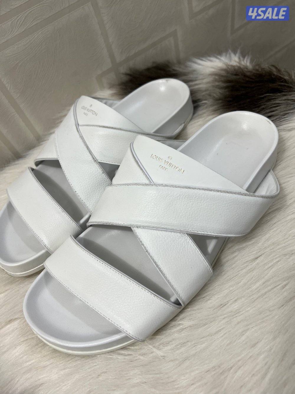 سلبر lv اصلي مقاس ٤٣0