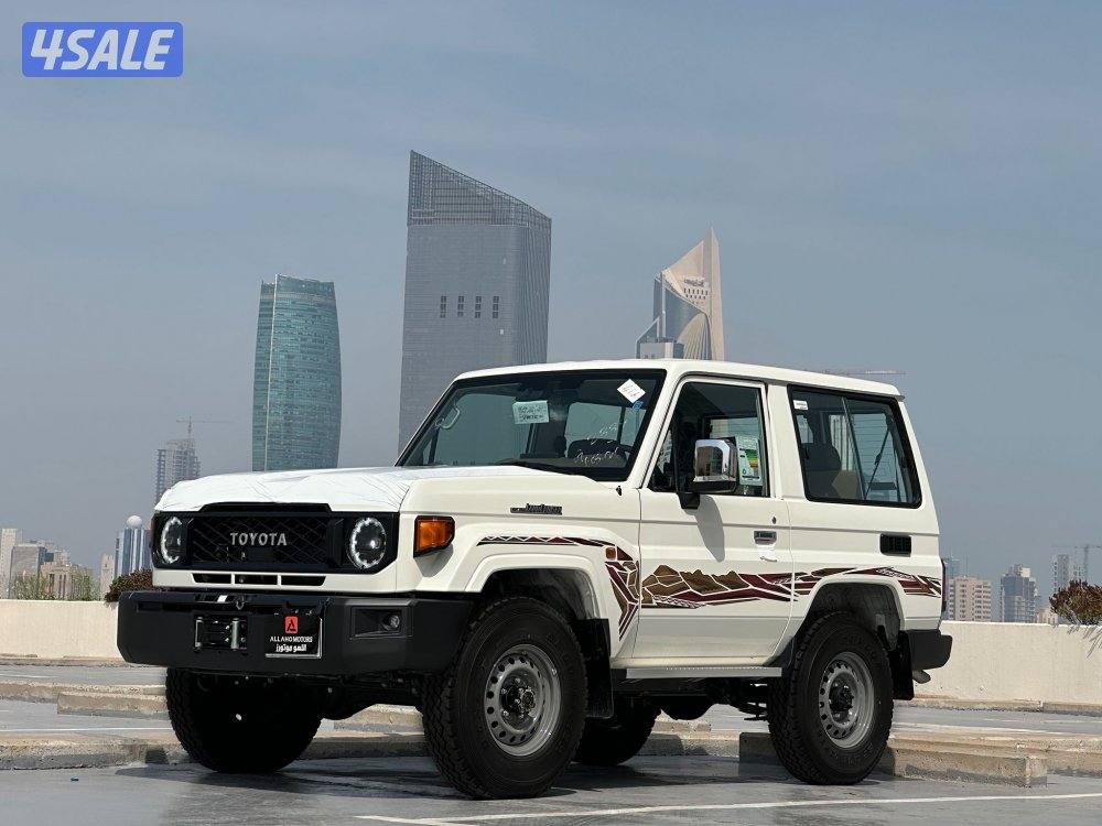 لاندكروزر(ربع) موديل2025 (اصفار) وارد السعوديه (ديزل)1