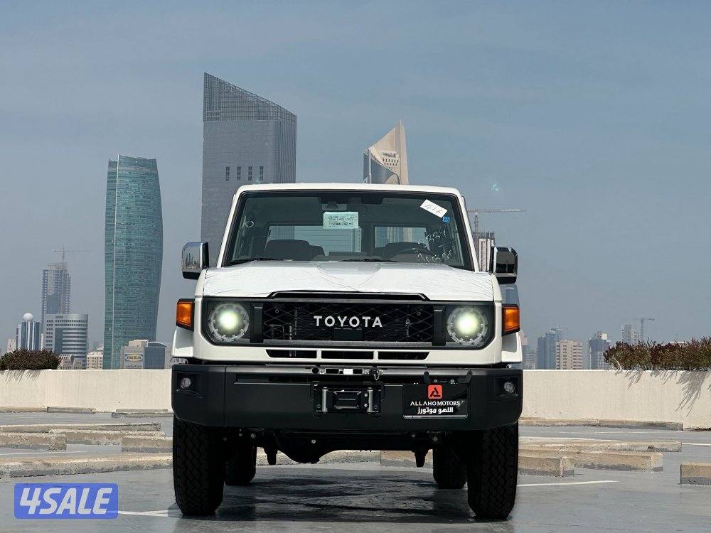 لاندكروزر(ربع) موديل2025 (اصفار) وارد السعوديه (ديزل)3