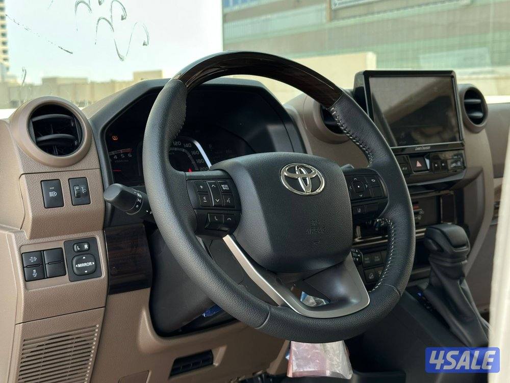 لاندكروزر(ربع) موديل2025 (اصفار) وارد السعوديه (ديزل)7