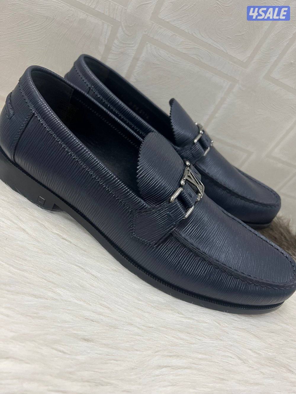 جوتي lv رسمي اصلي مقاس ٤٥1