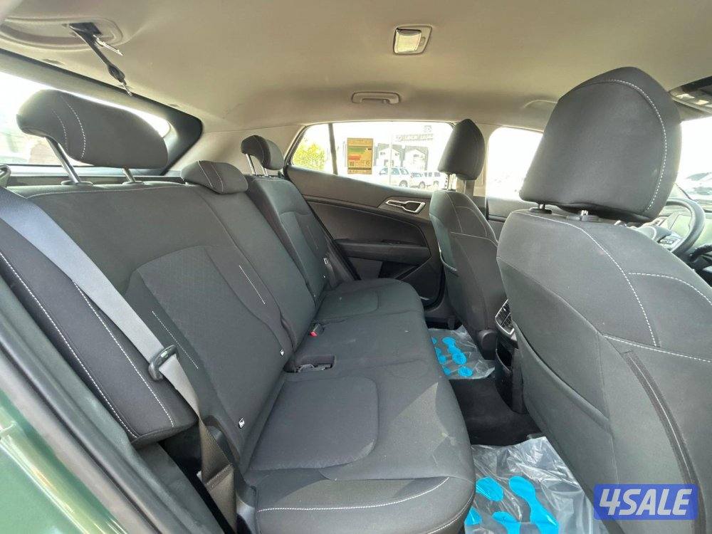 كيا سبورتاج موديل 2023  ماشى 63.000 k.m وارد المطوع .5