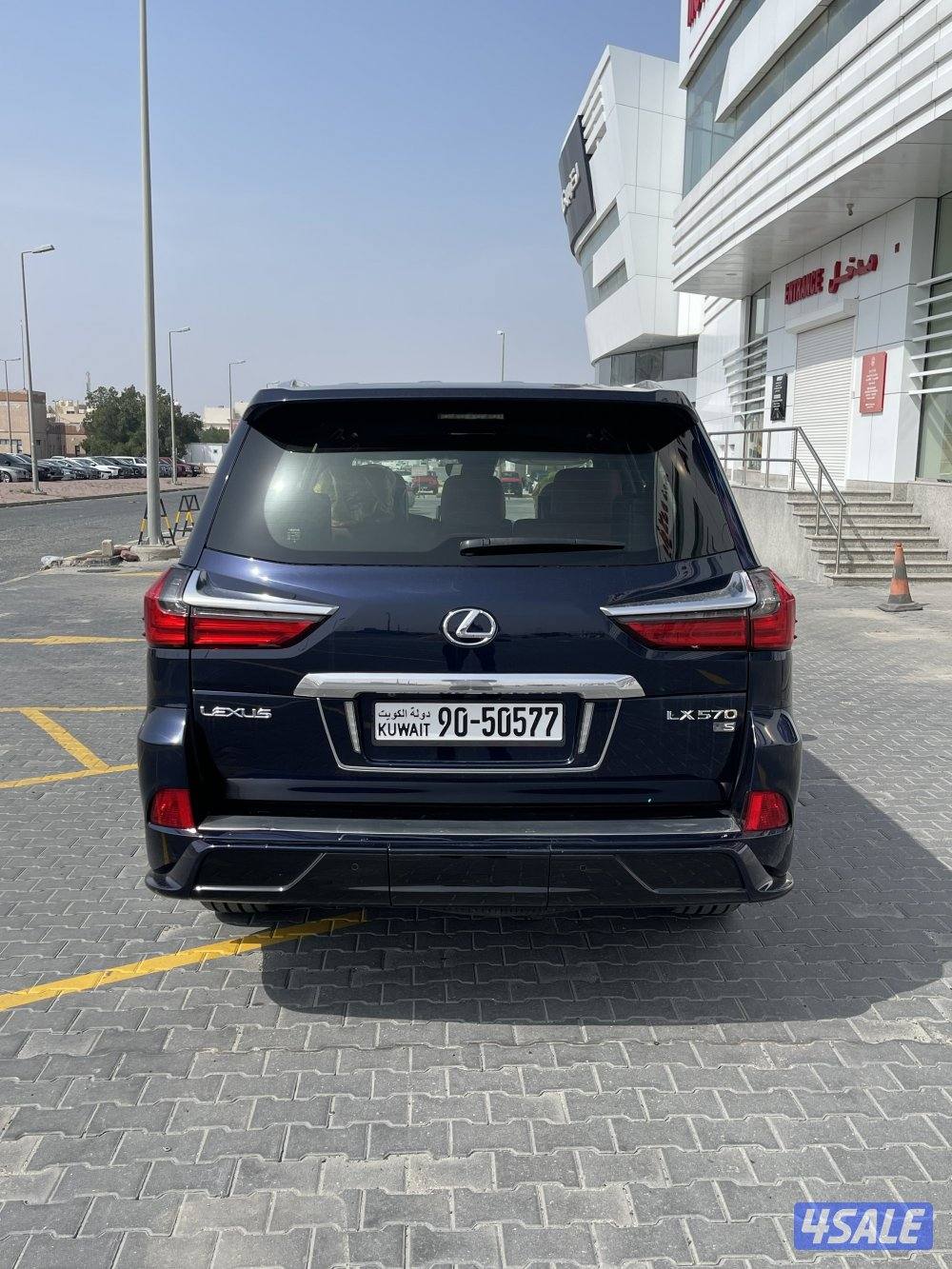 جيب لكزس LX570 وارد الخليج صبغ الوكاله شرط الفحص بل كامل سبورت6