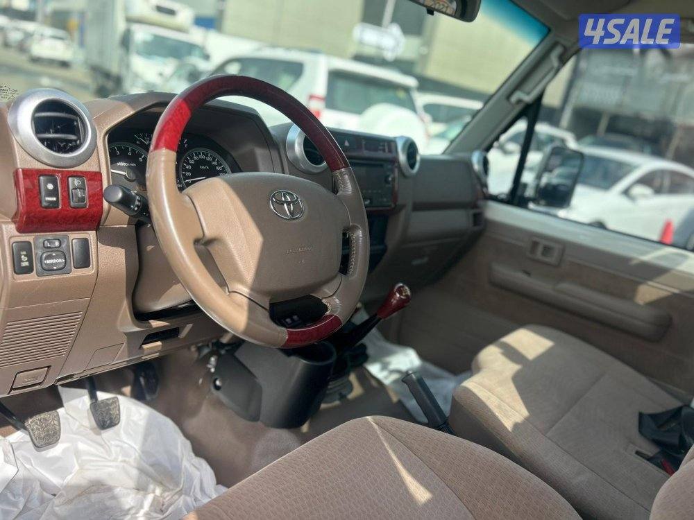 تويوتا لاند كروزر شاص LX .V6 موديل 2021 ماشى 145.000 k.m  وارد الساير4