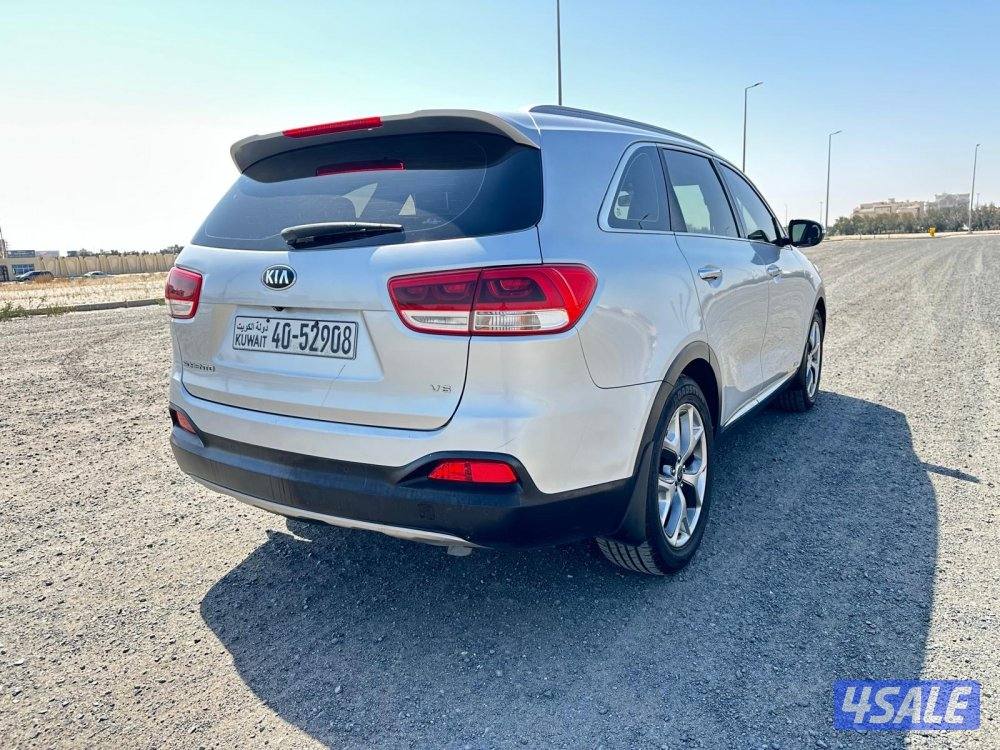 كيا سورينتو ٢٠١٧ كامل المواصفات بحالة ممتازة1