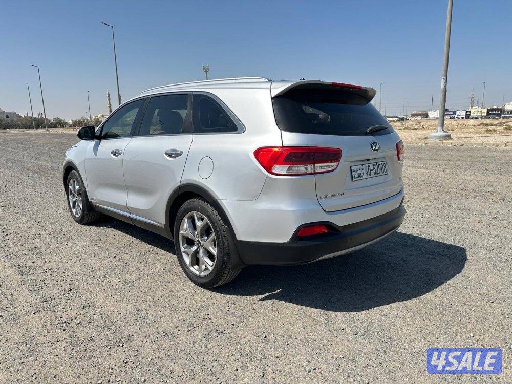 كيا سورينتو ٢٠١٧ كامل المواصفات بحالة ممتازة5