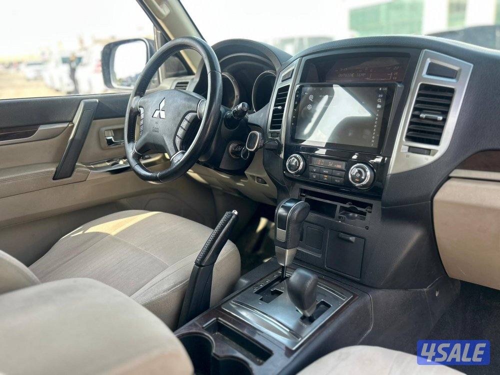 ميتسوبيشى باجيرو GLS -V6 موديل 2018 ماشى 202.000 k.m  وارد الملا .6