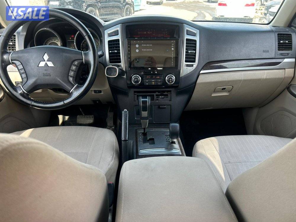 ميتسوبيشى باجيرو GLS -V6 موديل 2018 ماشى 202.000 k.m  وارد الملا .7