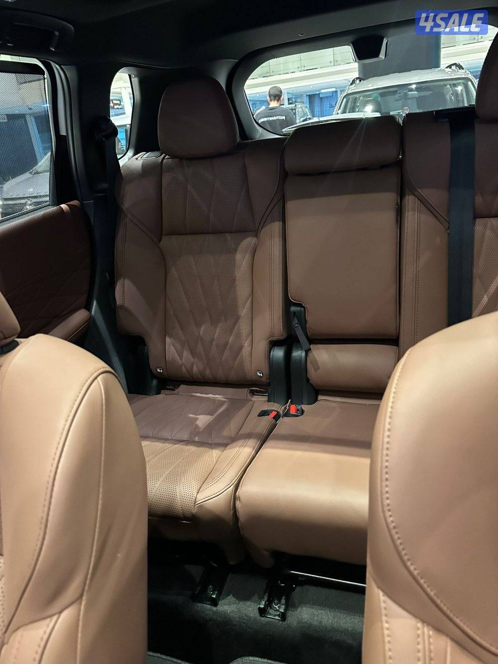 أوتلاندر موديل 2026 / عداد اصفارررر8