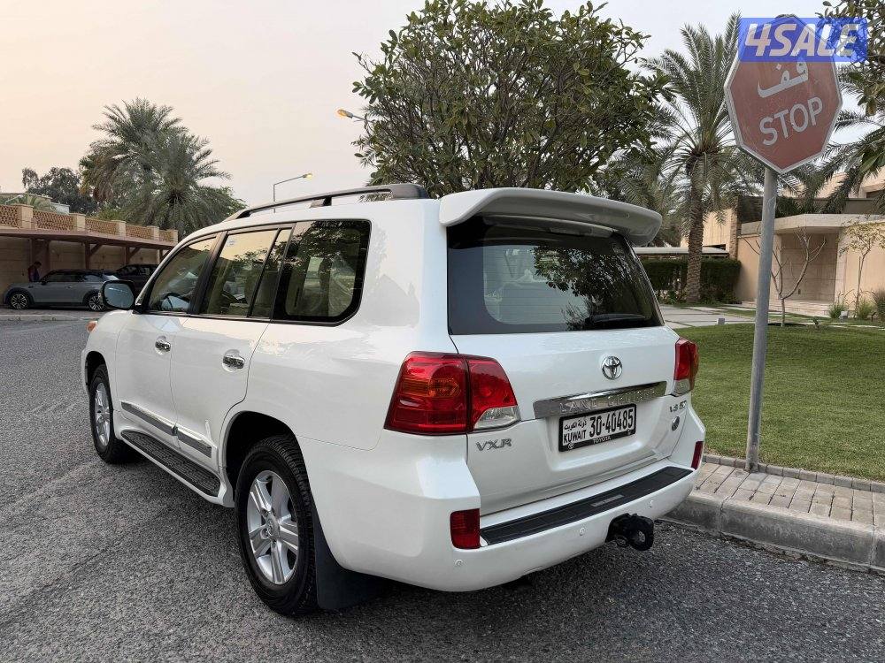 لاند كروزر VX.R عداد 126 صبغ الوكالة4