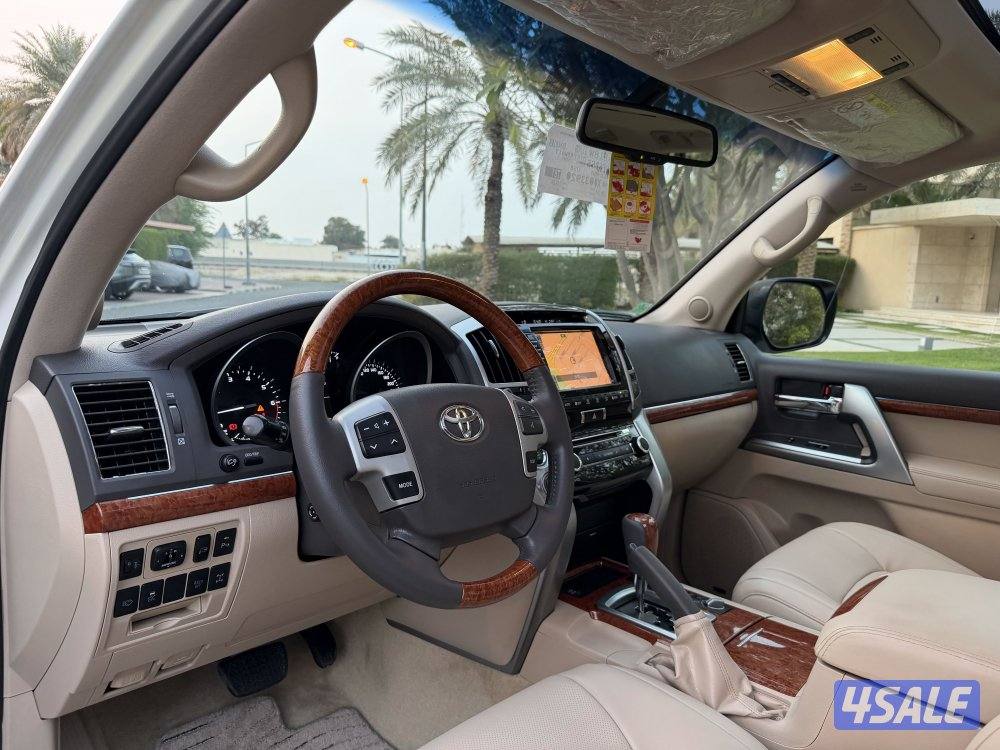 لاند كروزر VX.R عداد 126 صبغ الوكالة10