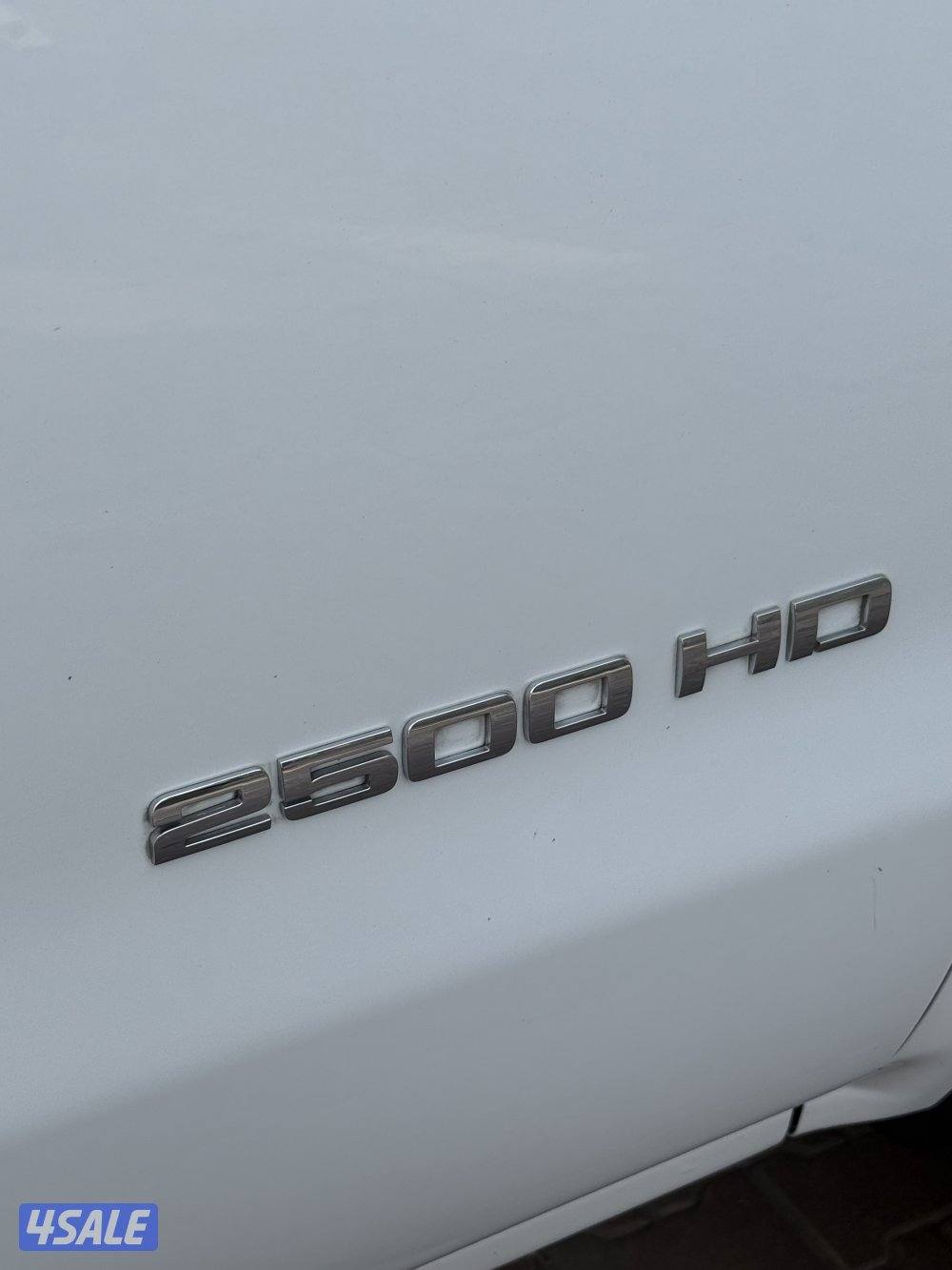 جمس HD2500 موديل 2016 صبغ وكالة عدا قطعتين شرط الفحص5