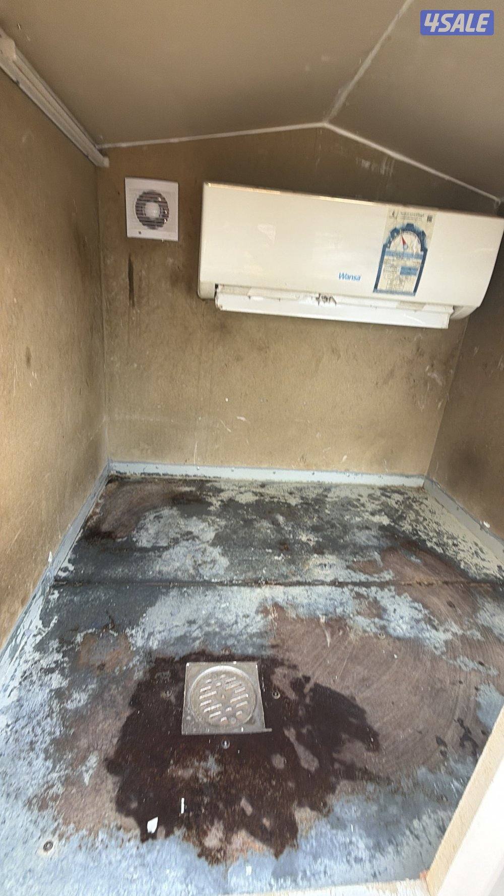 قفص كبير متحرك مع وحده تكيف طن ونص وشفتط4