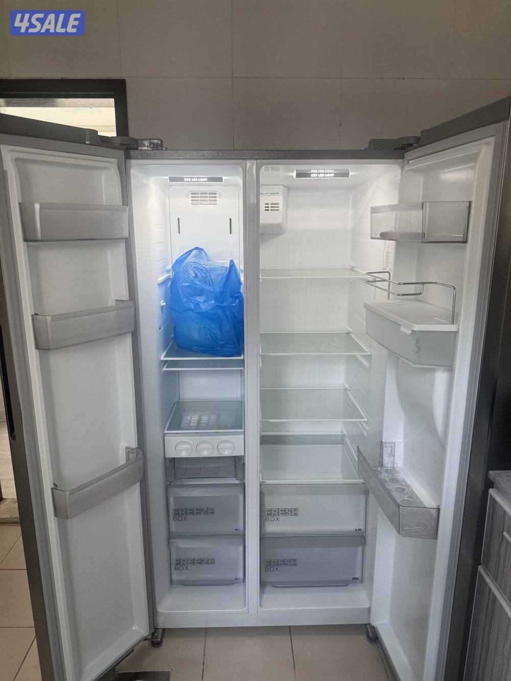 للبيع ثلاجه جديده ونظيفه نوع الماركه Midea2