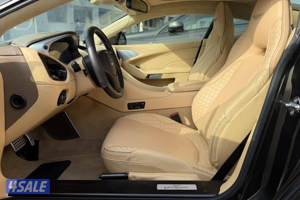 استون مارتن فانكويش 2014 عداد 57 الف صبغ الوكالة كامل المواصفات2