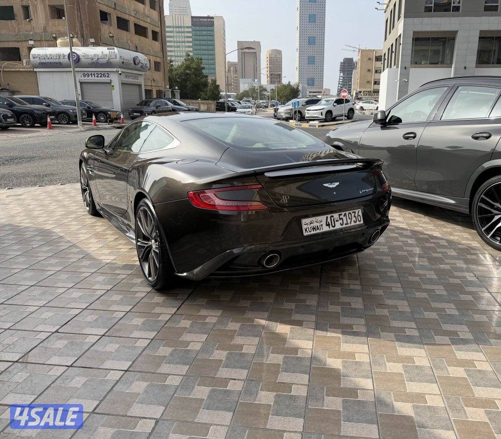 استون مارتن فانكويش 2014 عداد 57 الف صبغ الوكالة كامل المواصفات3