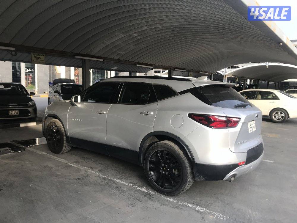 للبيع  بليزر 20192