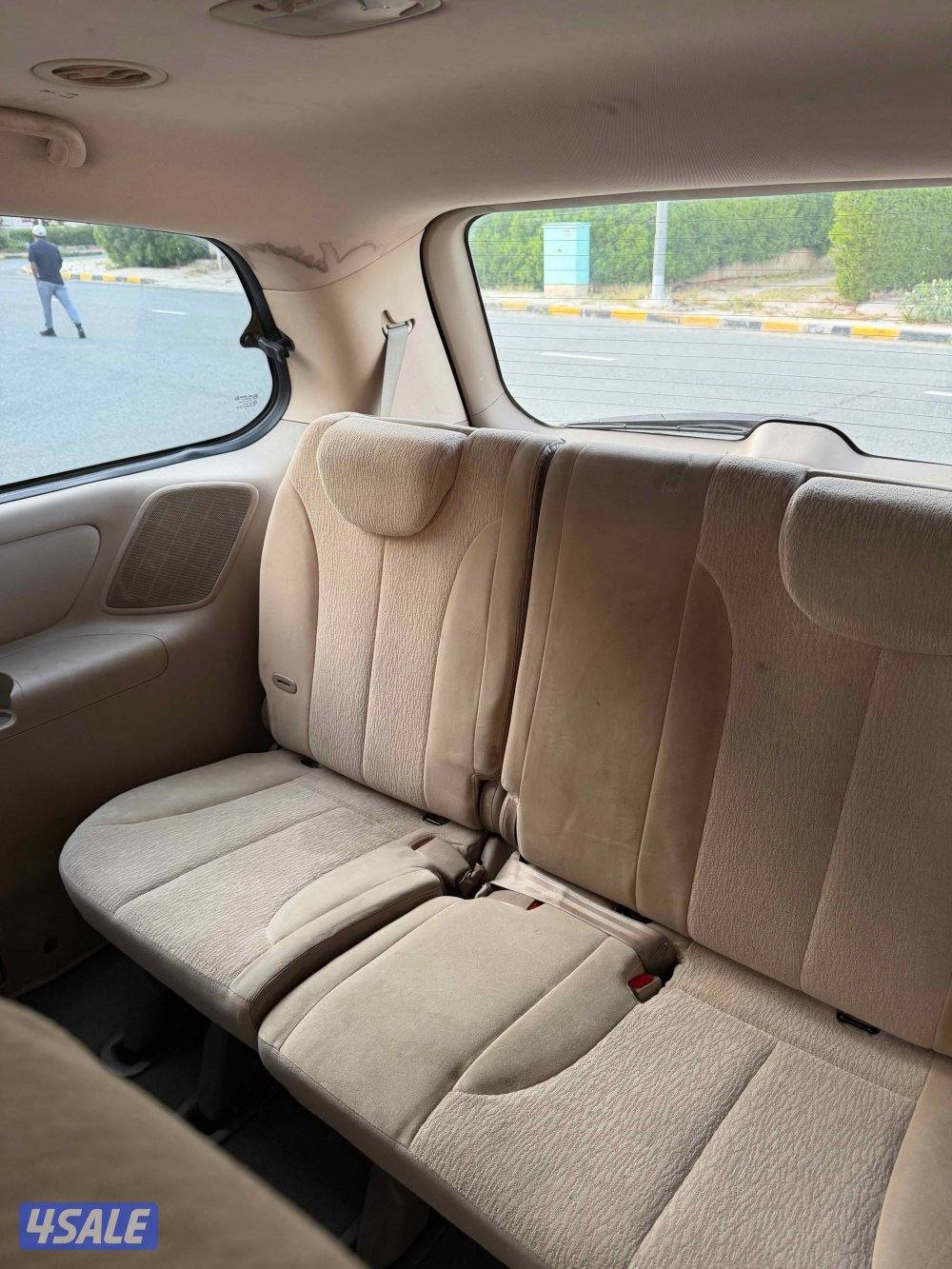 كرنفال ٢٠١٣ ماشي ٣٤٠ الف بحاله جيده جدا4