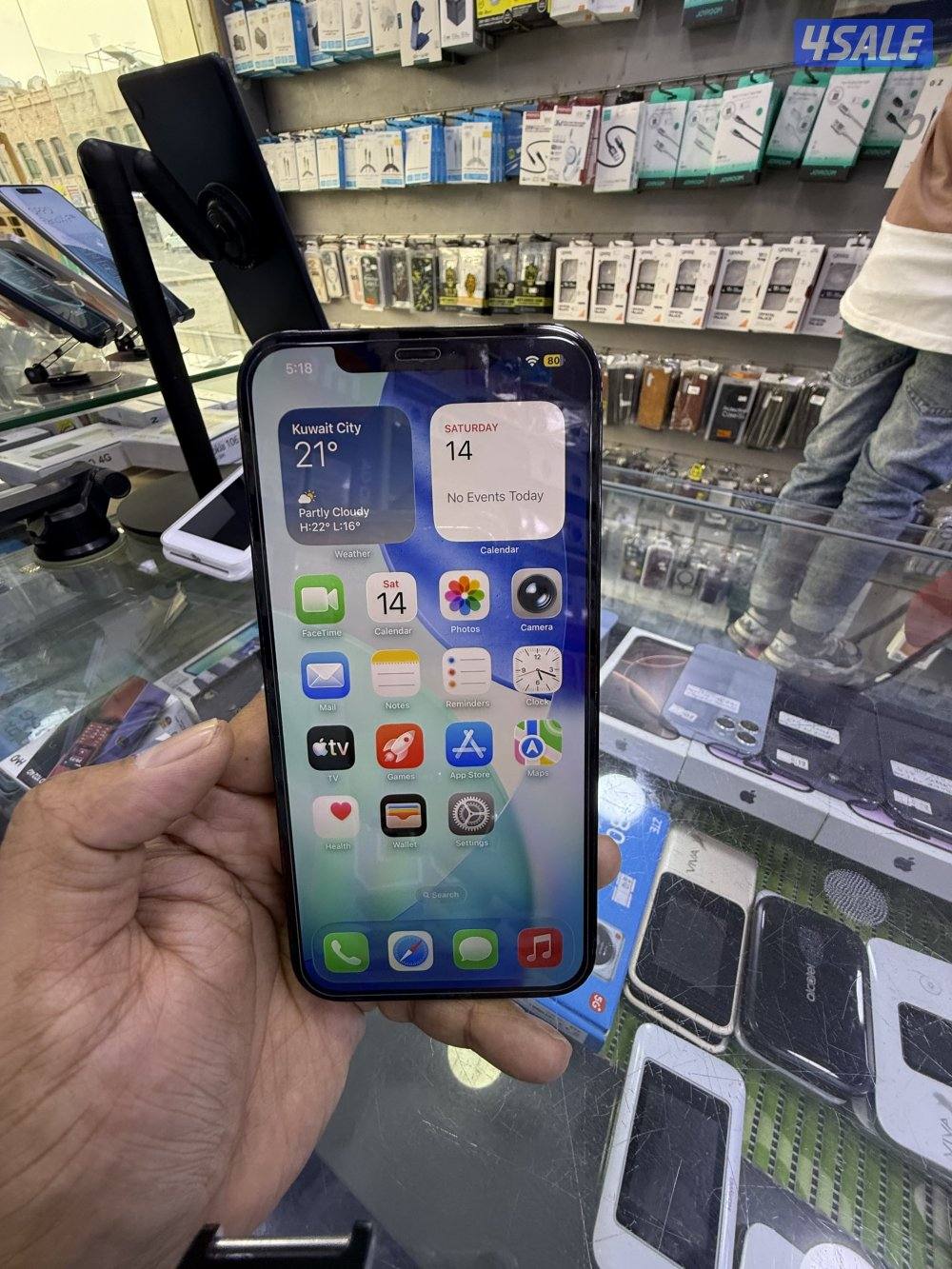 iPhone 12 Pro Max 256gb battery 85%1