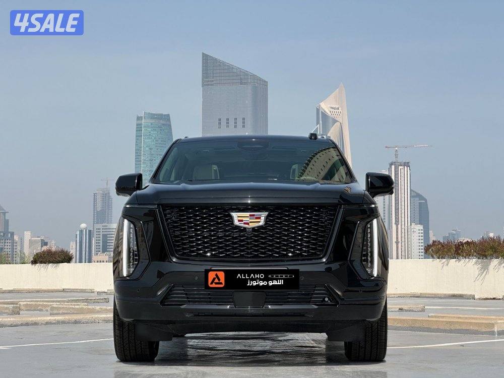 اسكاليدPLATINUM SPORT موديل2025 عداد1700كيلو الغانم تحت الكفاله2