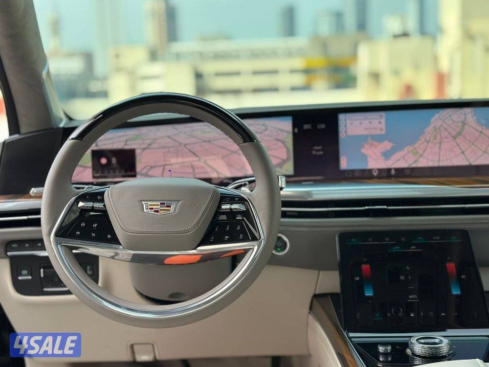 اسكاليدPLATINUM SPORT موديل2025 عداد1700كيلو الغانم تحت الكفاله6