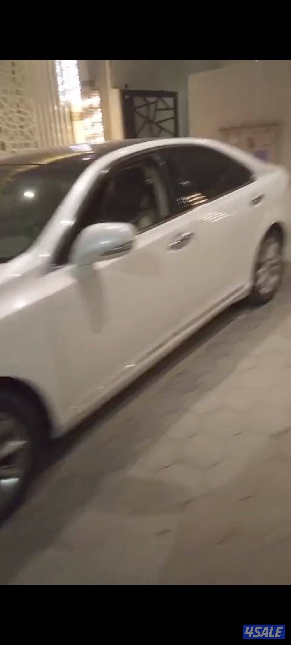 للبيع ٢٠١١1