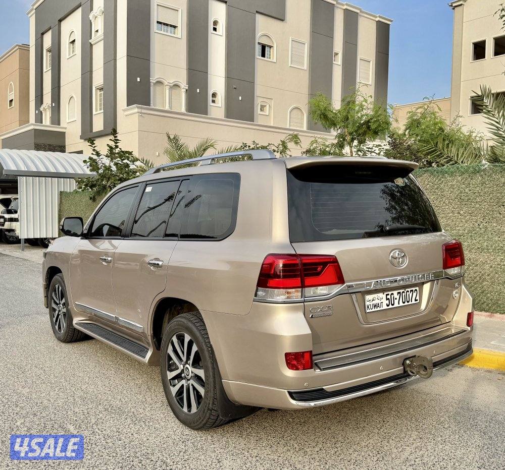 للبيع لاند كروزر قراند تورنق4