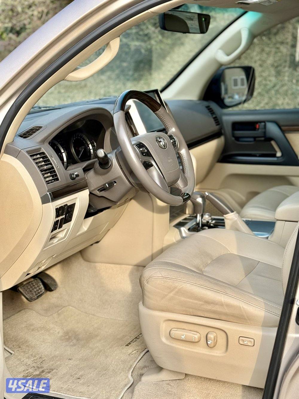 للبيع لاند كروزر قراند تورنق6