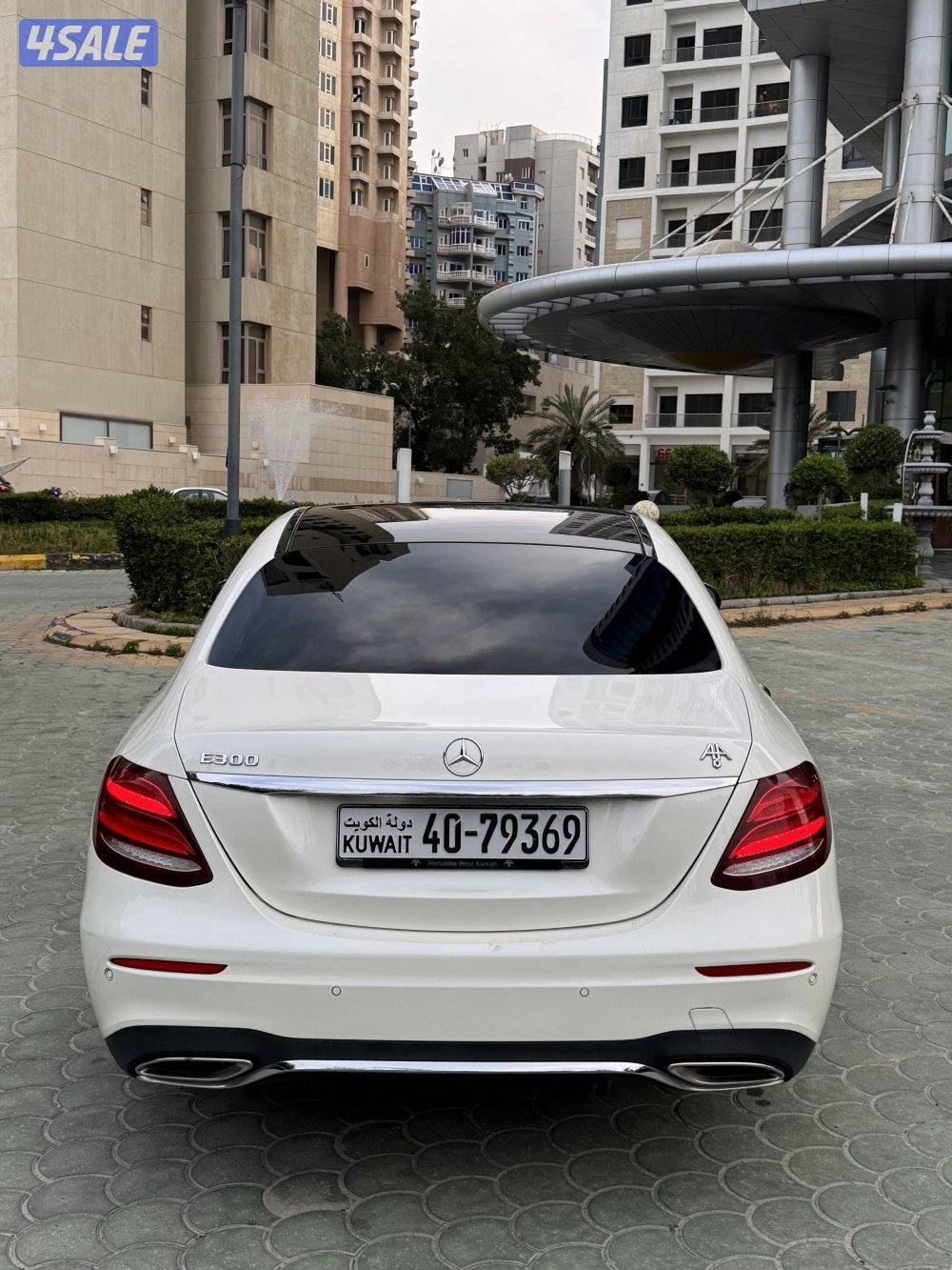 مرسيدس E300 موديل 2017 ممشى 100 الف صبغ الوكالة مواصفات خاصة5