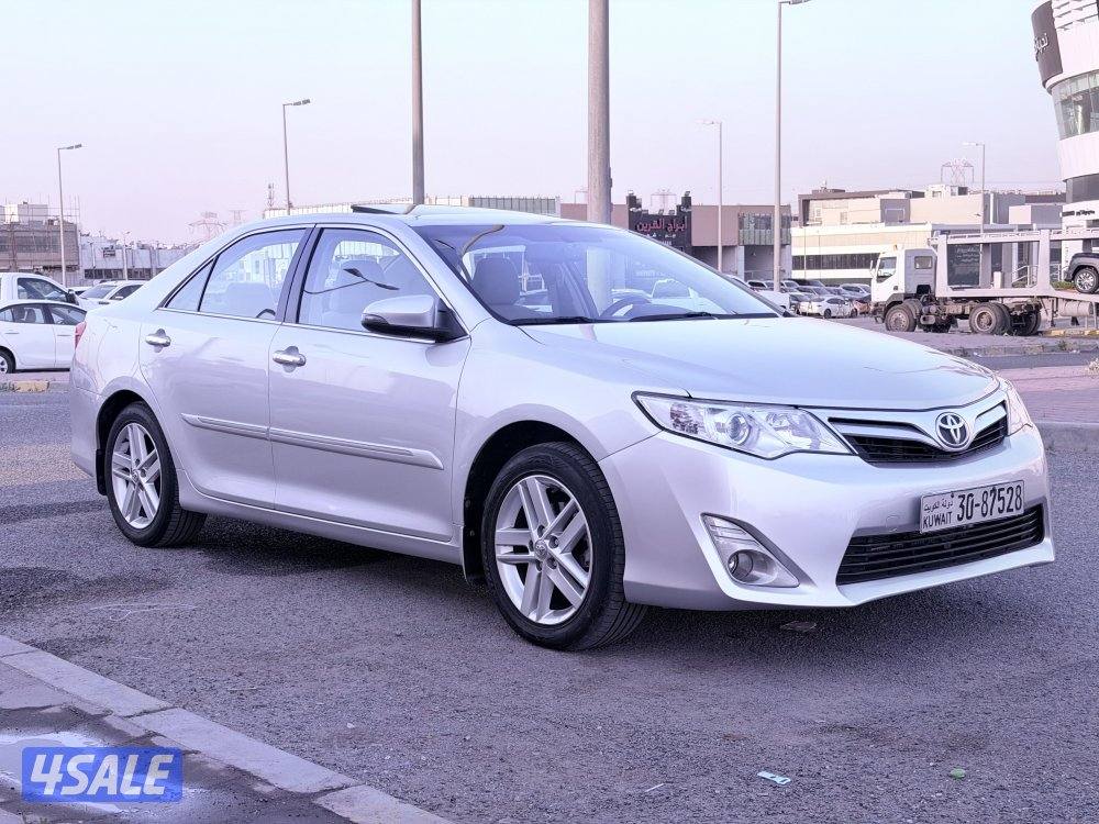 كامري GLX 2015 المالك الاول بحاله ممتازه0