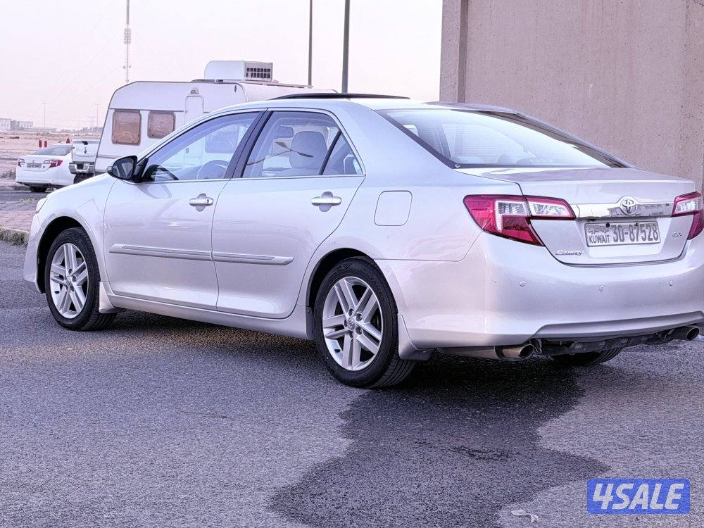 كامري GLX 2015 المالك الاول بحاله ممتازه4