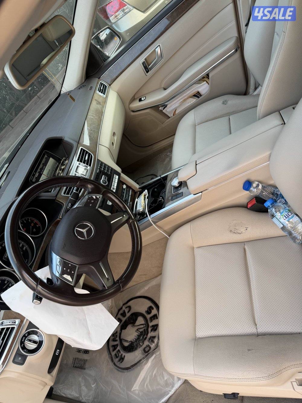 للبيع مرسيدس E 2005